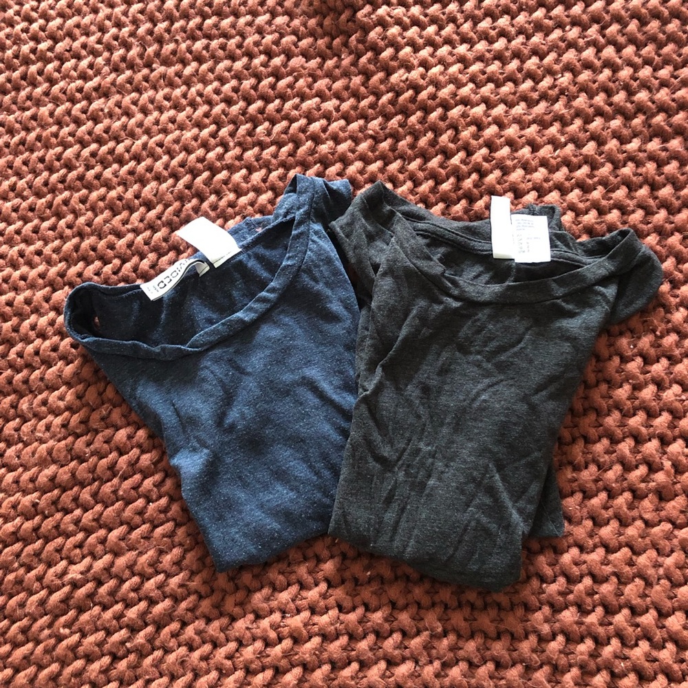 COPY - H&M Muscle Cropped Tanks blue and charcoal